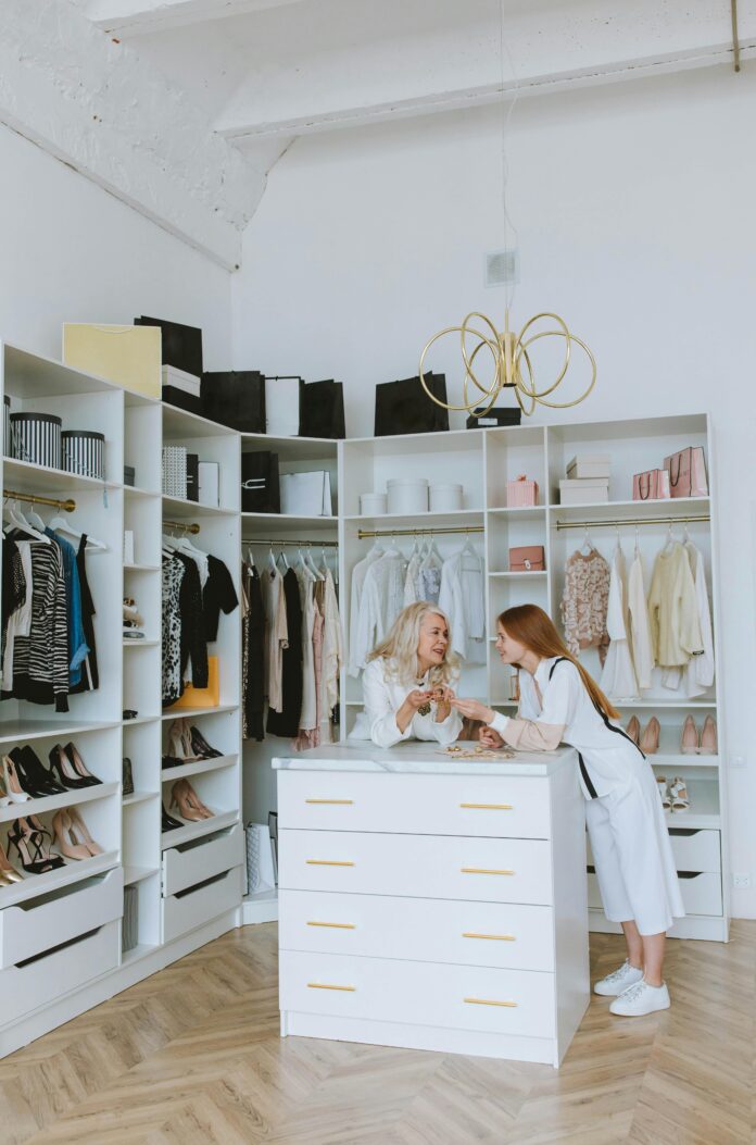 Simplify your life with expert closet organization tips. Learn how to declutter, categorize, and maximize storage space for a neat and functional wardrobe.