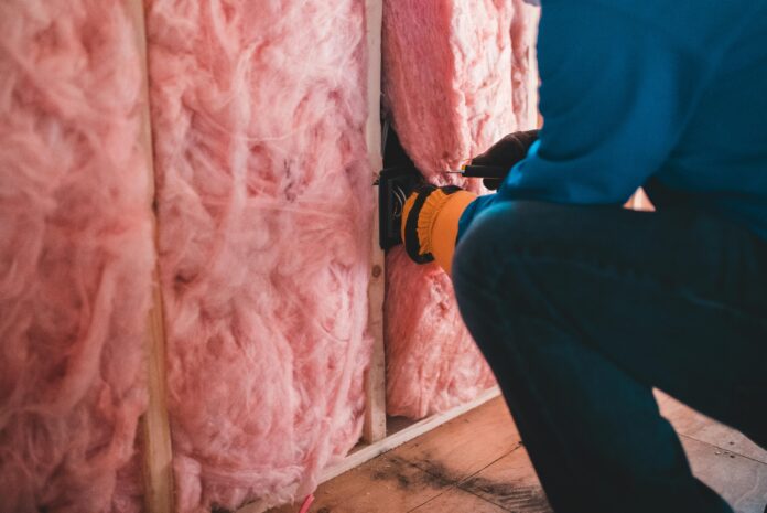 Discover the benefits of soundproof insulation for reducing noise pollution.